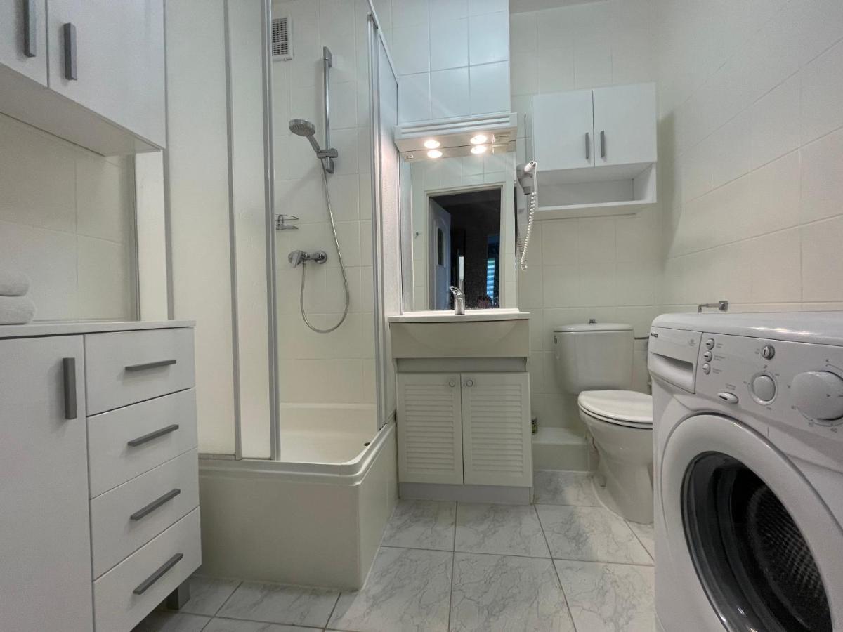 Wolin-Travel Apartament Dom Przy Parku Miedzyzdroje Kültér fotó