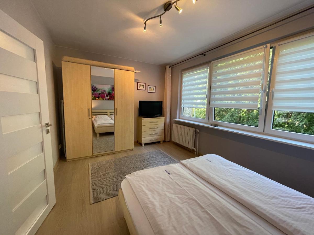 Wolin-Travel Apartament Dom Przy Parku Miedzyzdroje Kültér fotó
