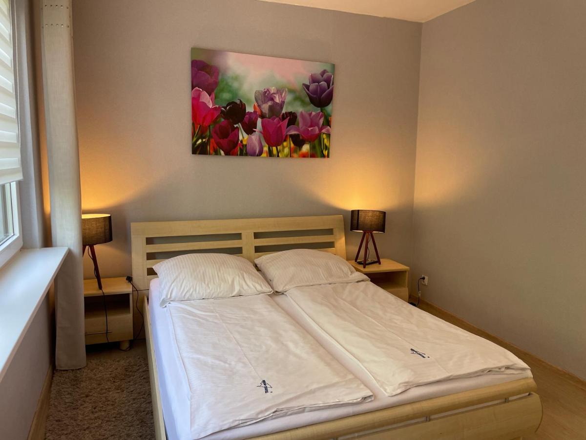 Wolin-Travel Apartament Dom Przy Parku Miedzyzdroje Kültér fotó