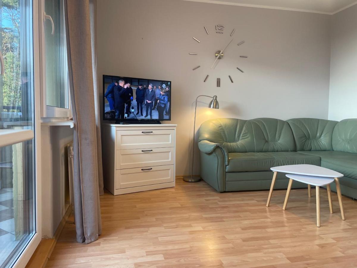 Wolin-Travel Apartament Dom Przy Parku Miedzyzdroje Kültér fotó