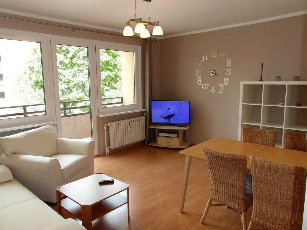 Wolin-Travel Apartament Dom Przy Parku Miedzyzdroje Kültér fotó