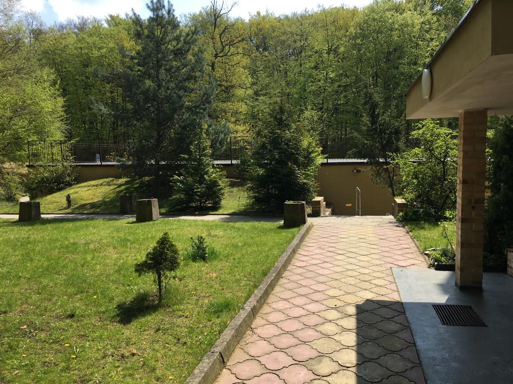 Wolin-Travel Apartament Dom Przy Parku Miedzyzdroje Kültér fotó