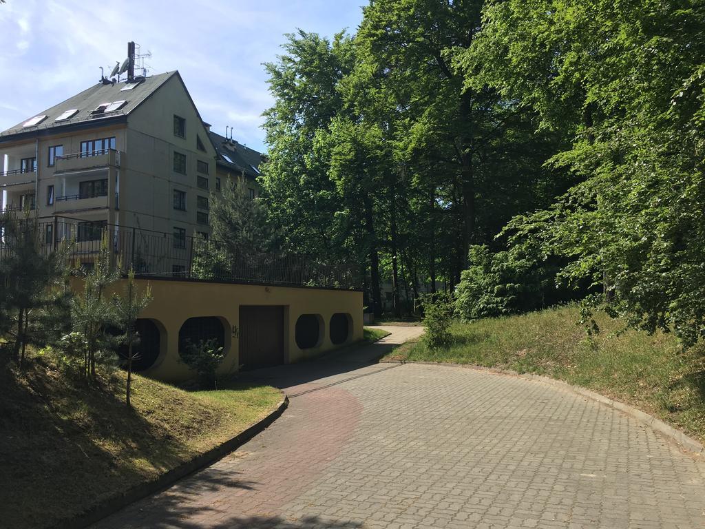 Wolin-Travel Apartament Dom Przy Parku Miedzyzdroje Kültér fotó